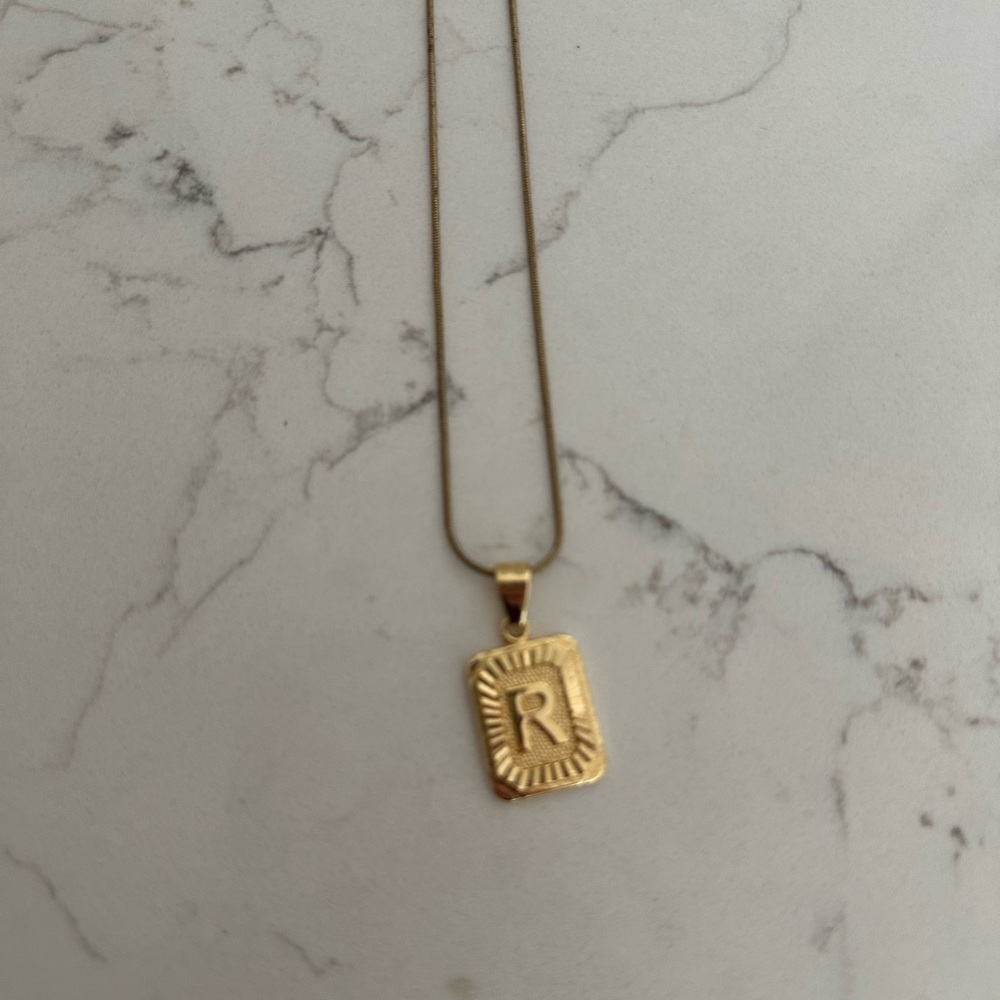 “R” Pendant Necklace